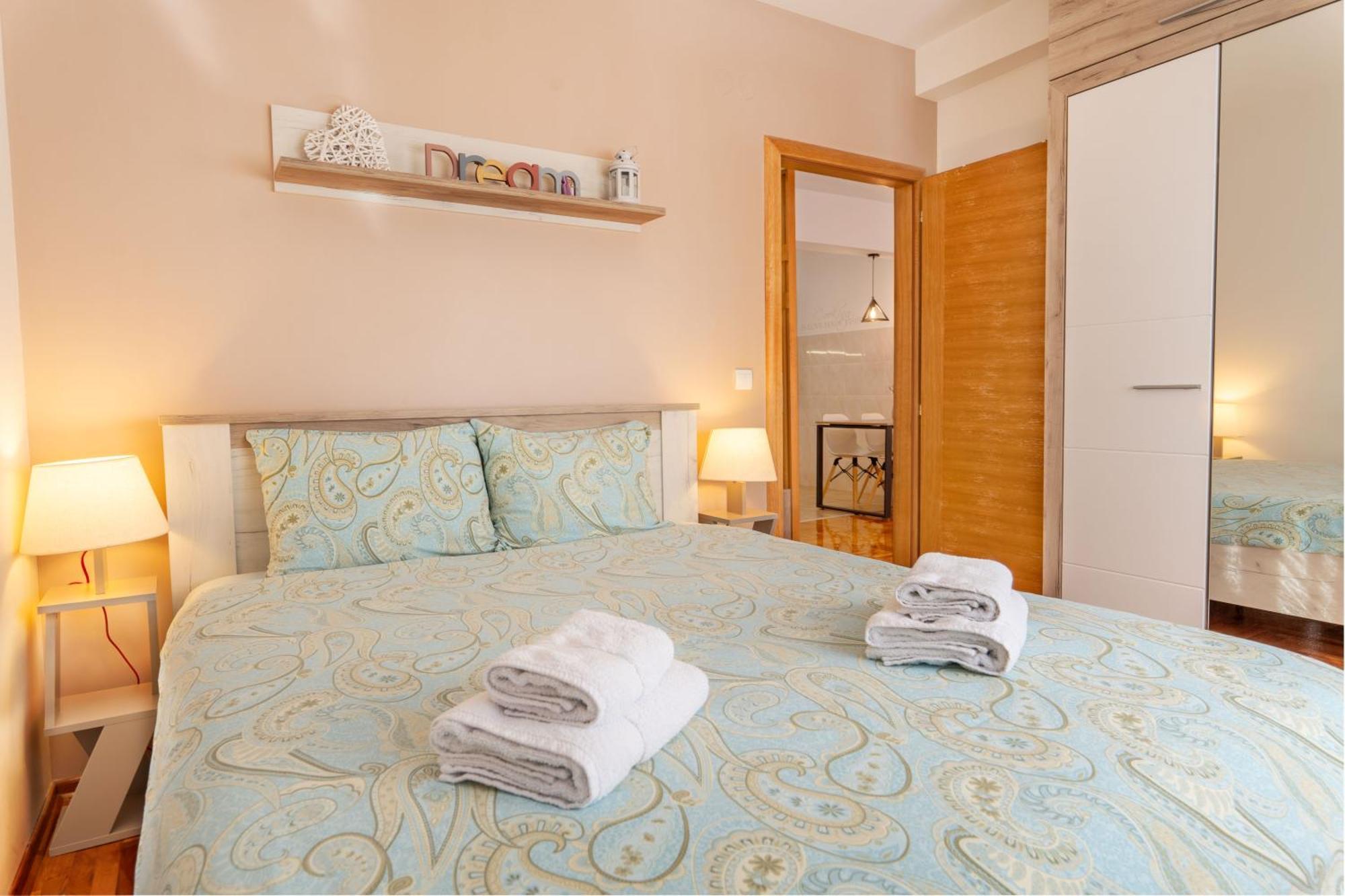 Harizma Apartmani Крагуевац Экстерьер фото